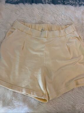 Aerie yellow Pull-On Shorts size L